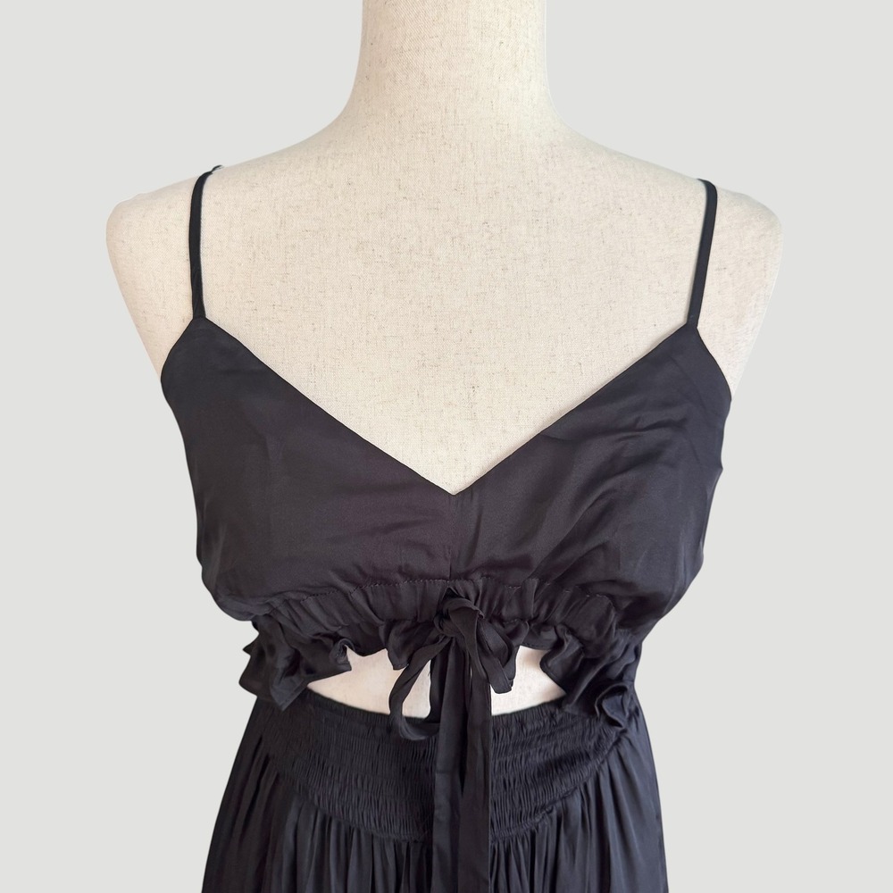 Boho Chic Goth summer Flowy Black Tiered Maxi Dress Cutout Tie Front Small NWT - Picture 10 of 12